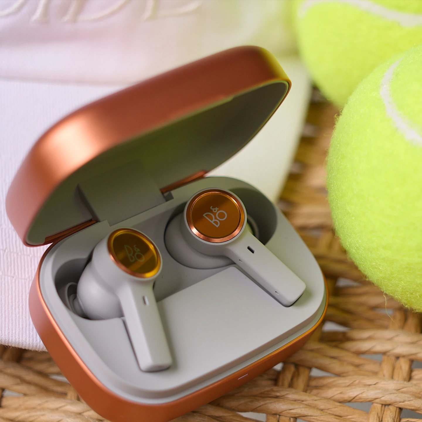 Beoplay Eleven Copper with Tennis Balls